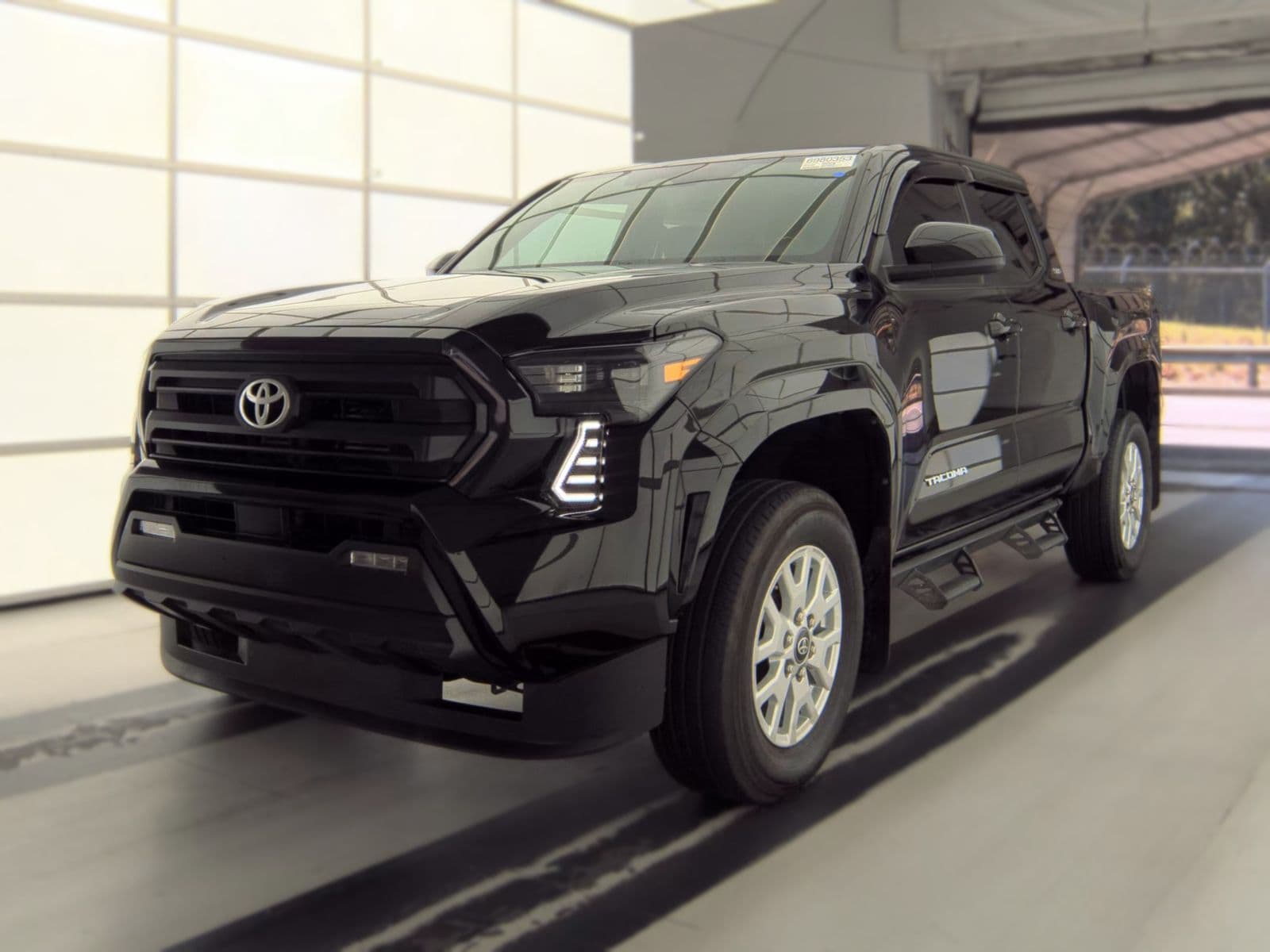 2024 Toyota Tacoma SR5 · Dealer-auction research source vehicle