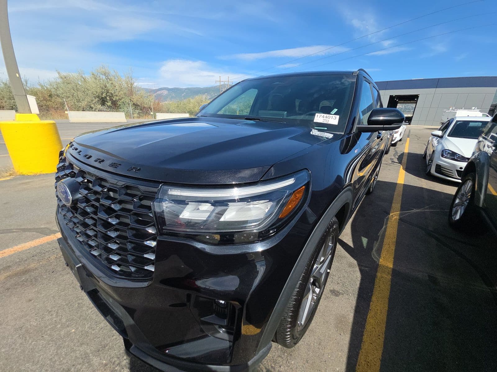 2025 Ford Explorer ST-LINE auction research vehicle