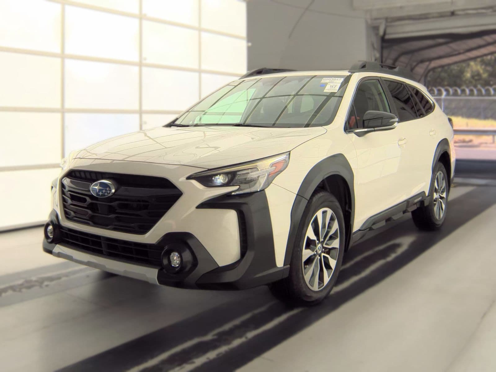 2024 Subaru Outback LIMITED auction research vehicle