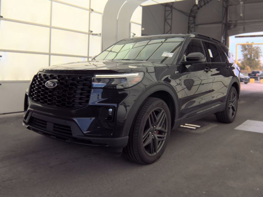 2026 Ford Explorer ST-Line photo