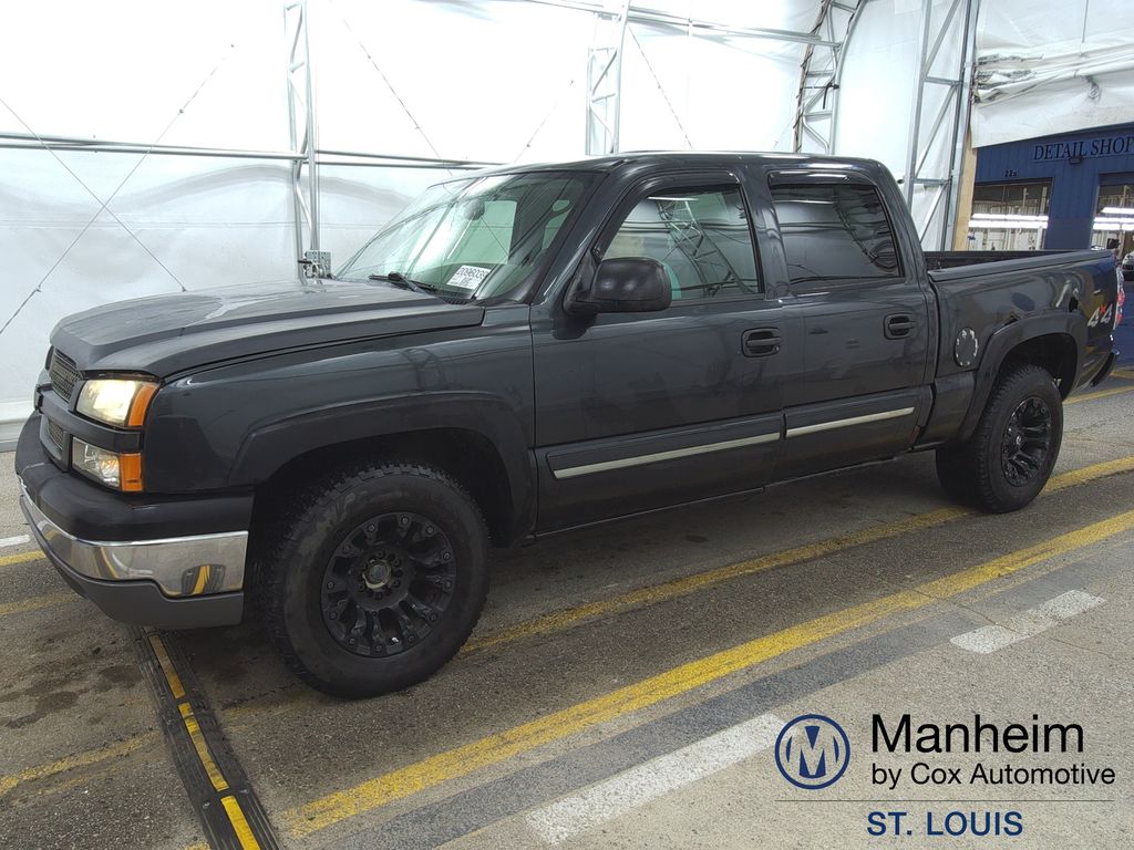 2005 Chevrolet 1500 SLV LS photo