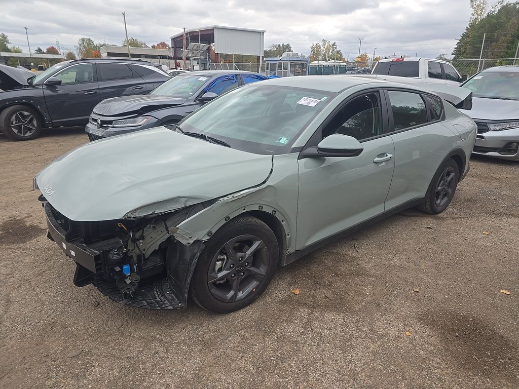 2026 Kia K4 LXS photo