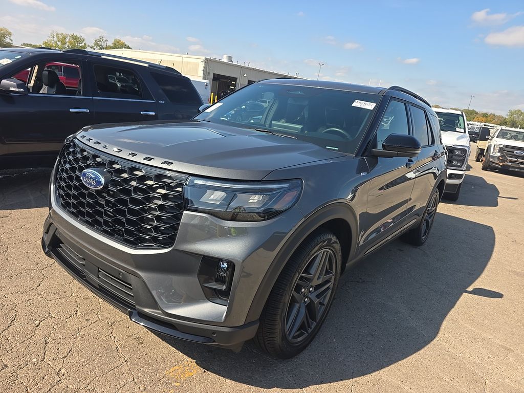 2026 Ford Explorer ST-Line photo