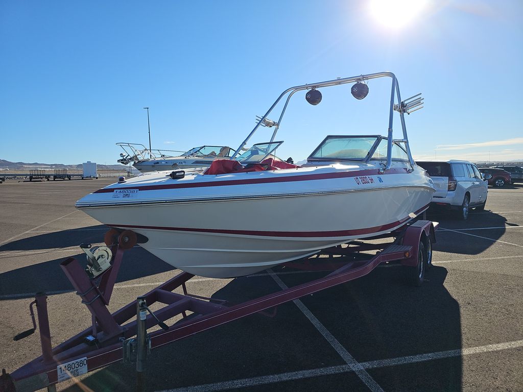 1998 Cobalt Boats 220 photo