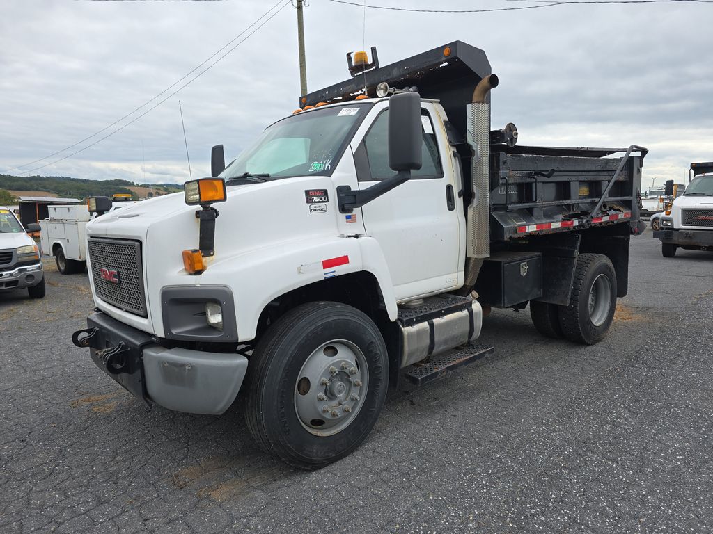 2008 GMC C7500 Truck photo