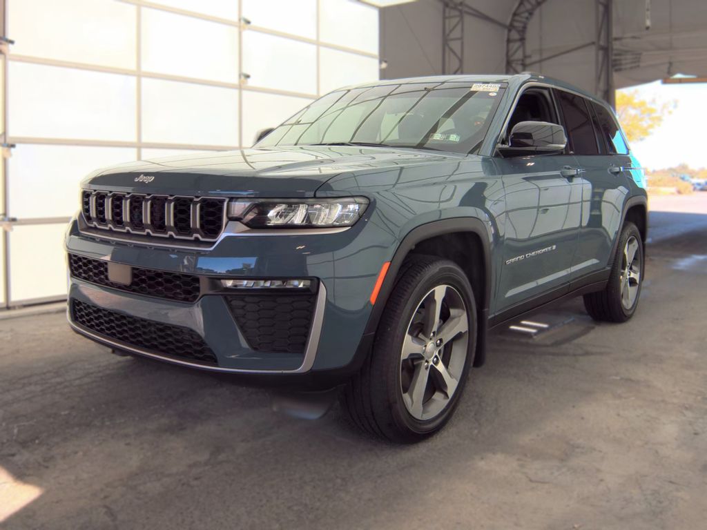2026 Jeep Grand Cherokee LTD Limited photo