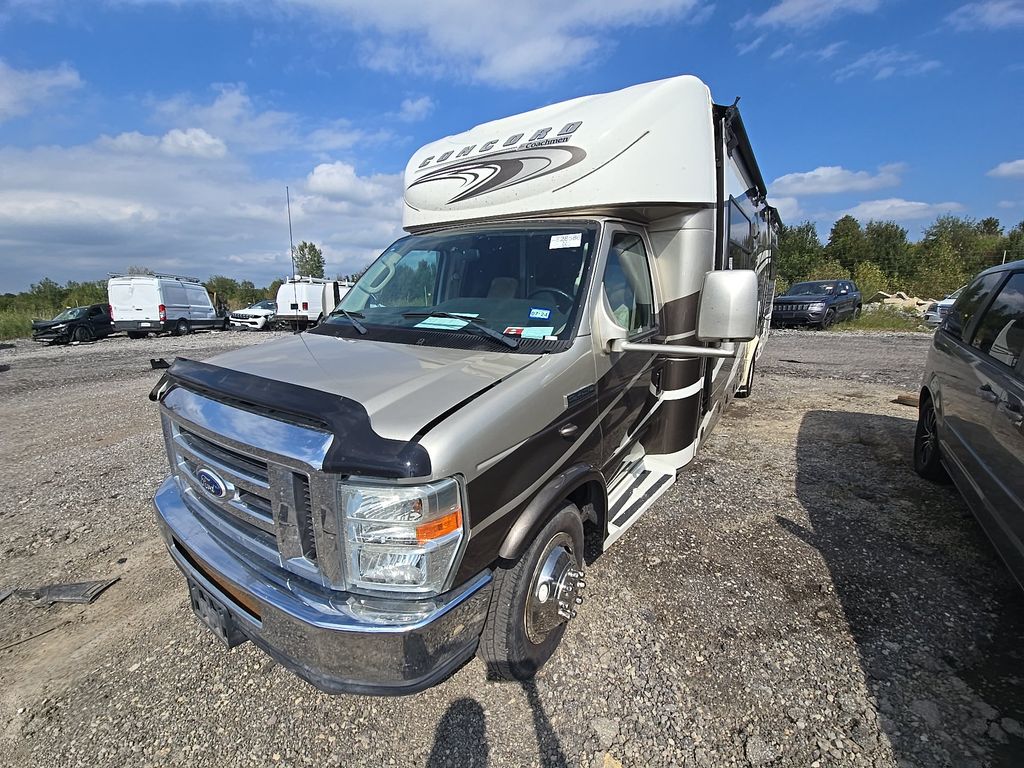 2015 Ford E-450 COM CUT photo