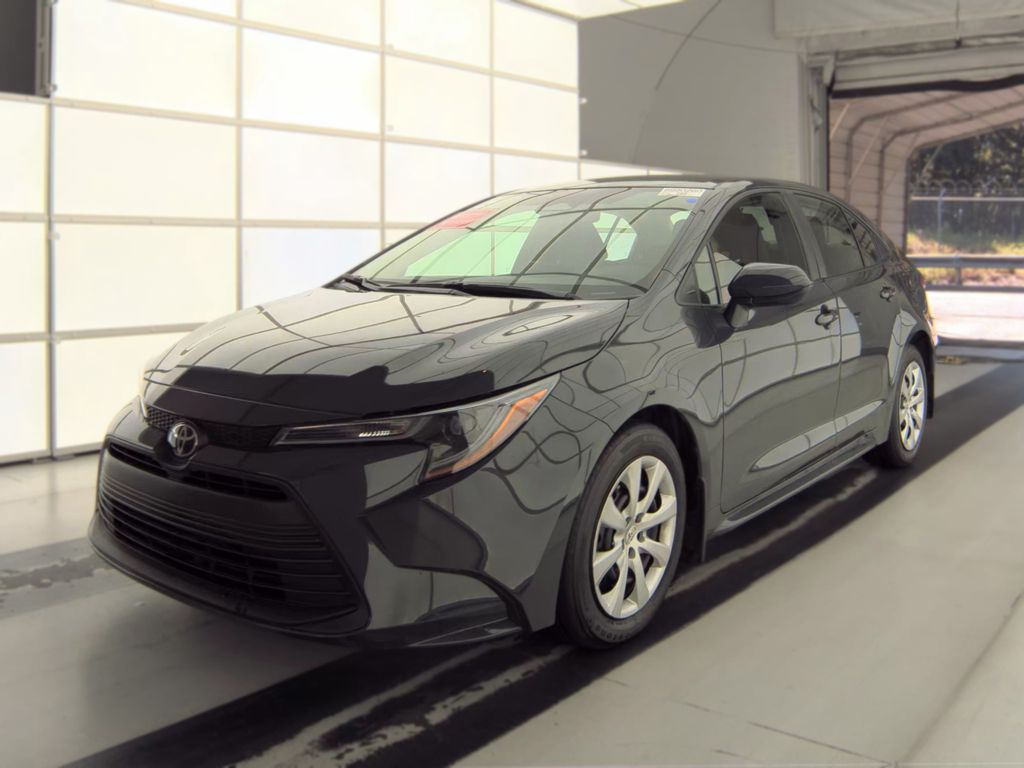 2026 Toyota Corolla LE photo