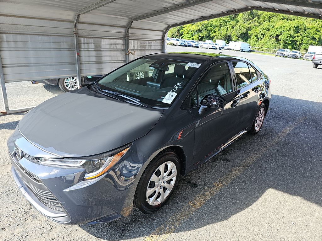 2026 Toyota Corolla LE photo