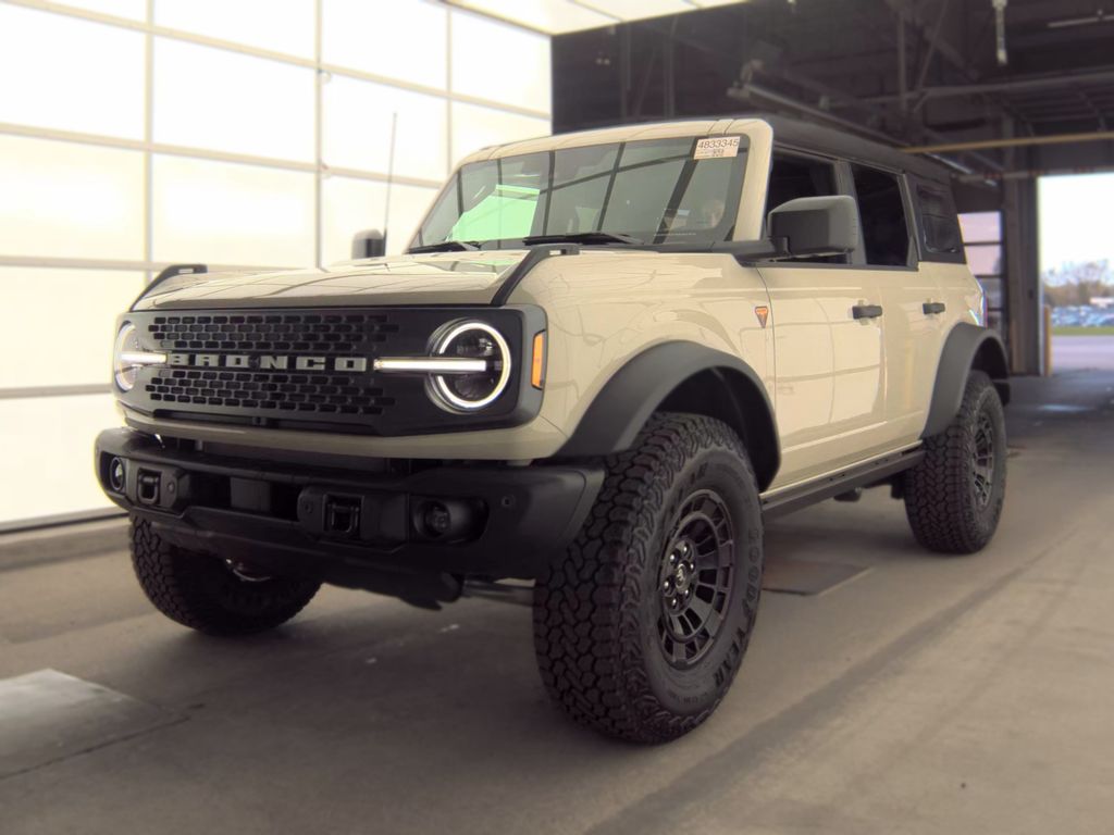 2026 Ford Bronco Badlands photo