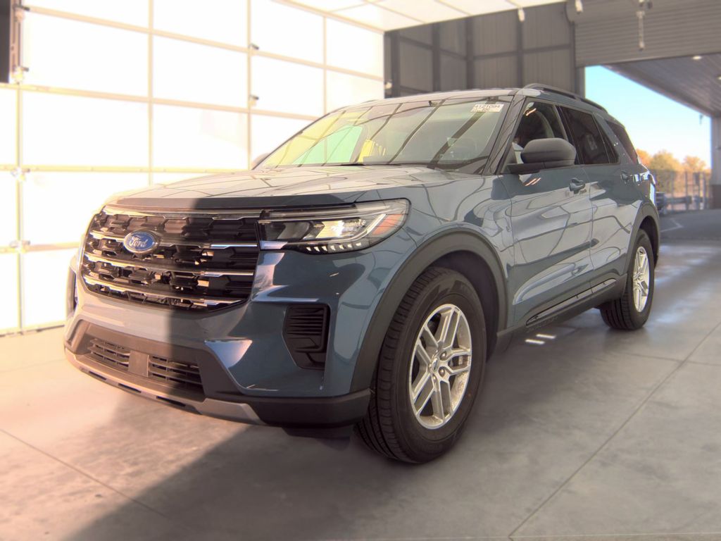 2026 Ford Explorer Active photo