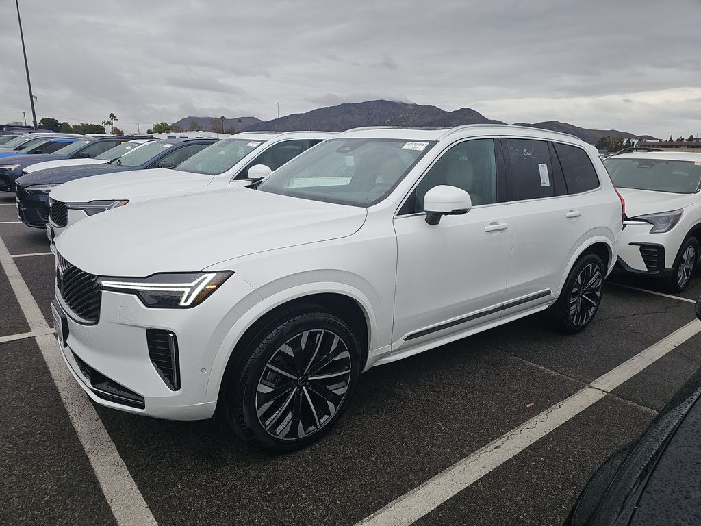 2026 Volvo XC90 photo