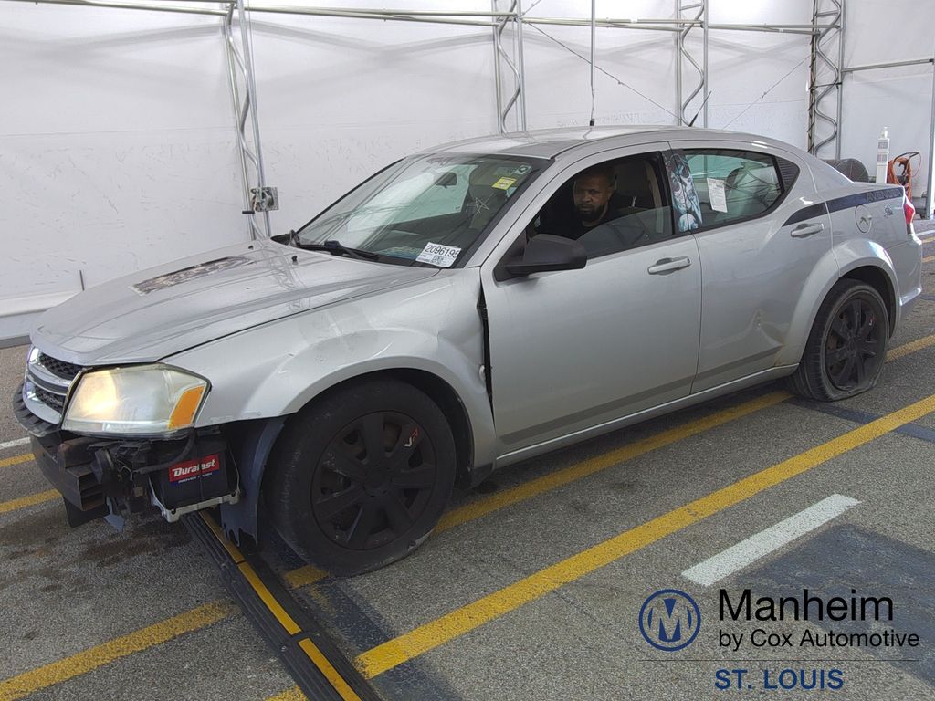2011 Dodge Avenger Express photo