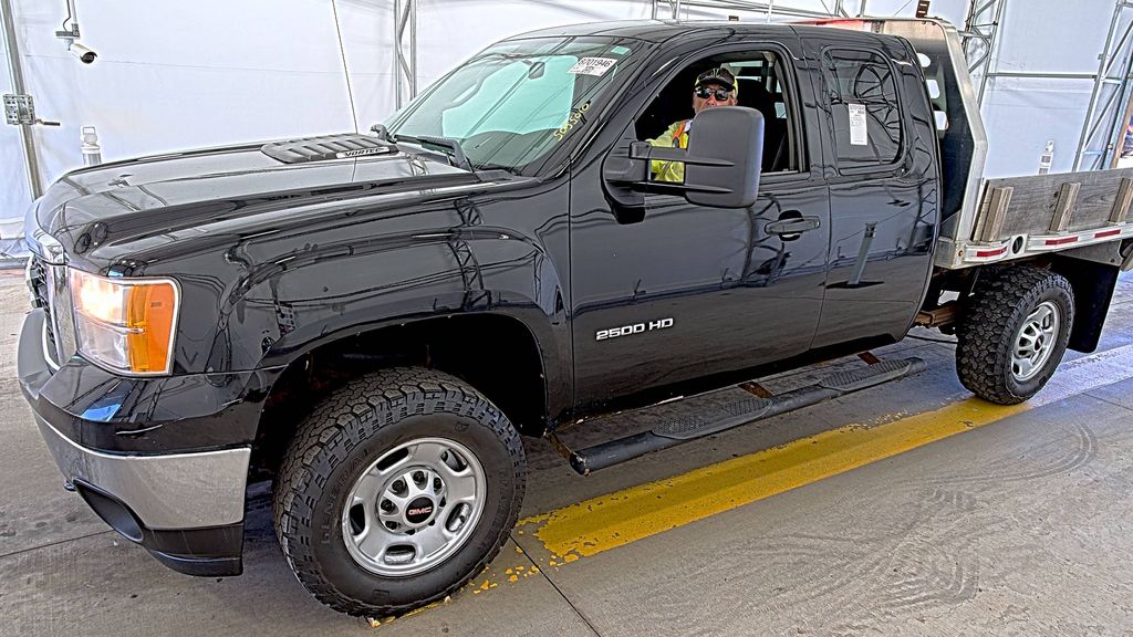 2011 GMC Sierra 25 Work Truck photo
