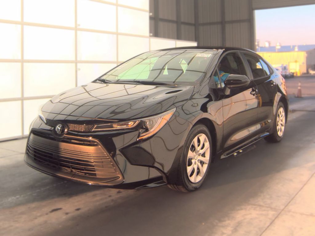 2026 Toyota Corolla LE photo