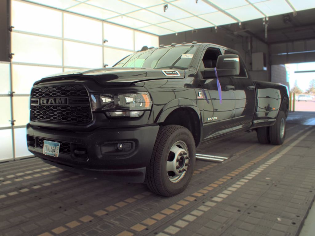 2022 Ram 3500 Tradesman photo
