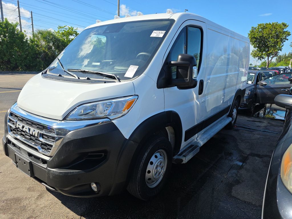 2026 Ram ProMaster 2500 SLT photo