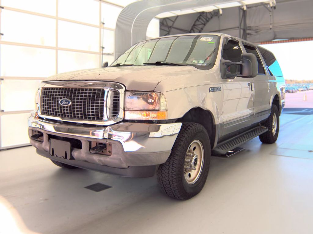 2002 Ford Excurs V10 XLT photo