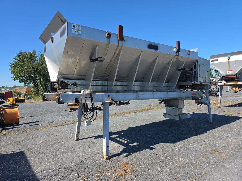 2013 Henderson FSHVA14ENG Spreader photo