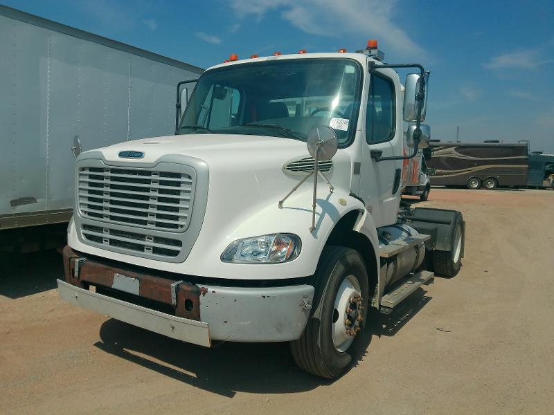 2019 Freightliner M2 photo