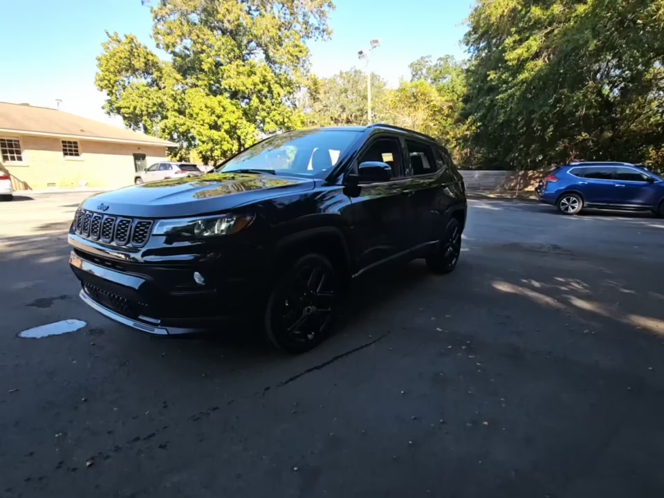 2026 Jeep Compass Latitude Altitude Edition photo