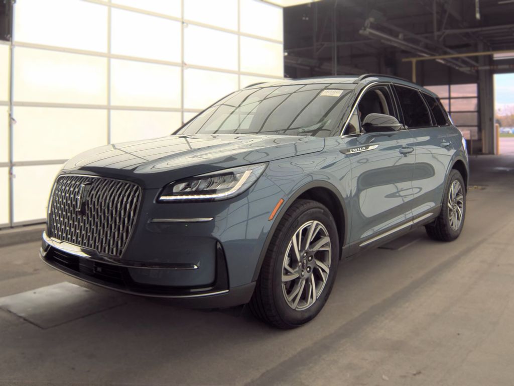 2026 Lincoln Corsair Premiere photo