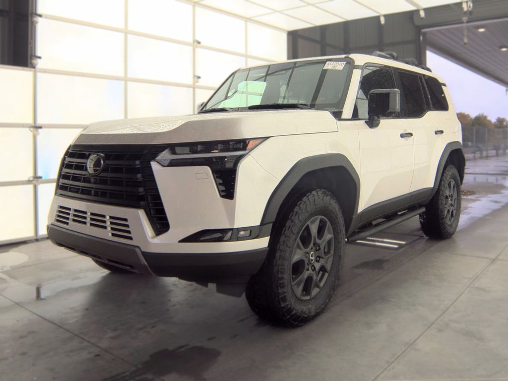 2026 Lexus GX Overtrail+ photo