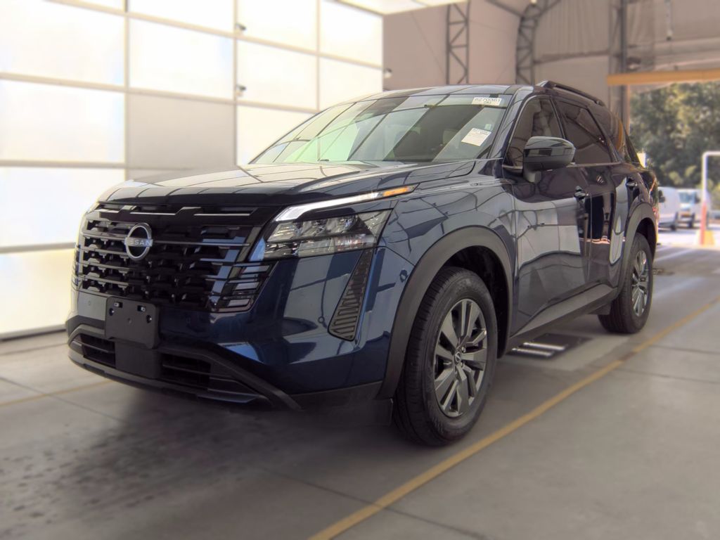 2026 Nissan Pathfind SV photo
