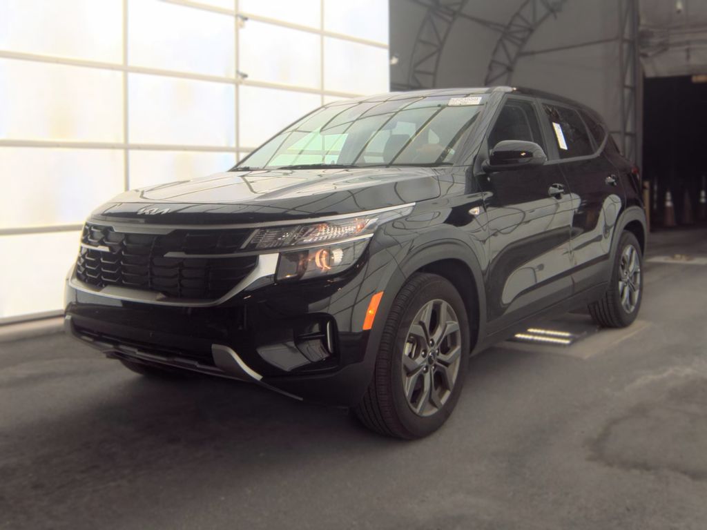 2026 Kia Seltos LX photo