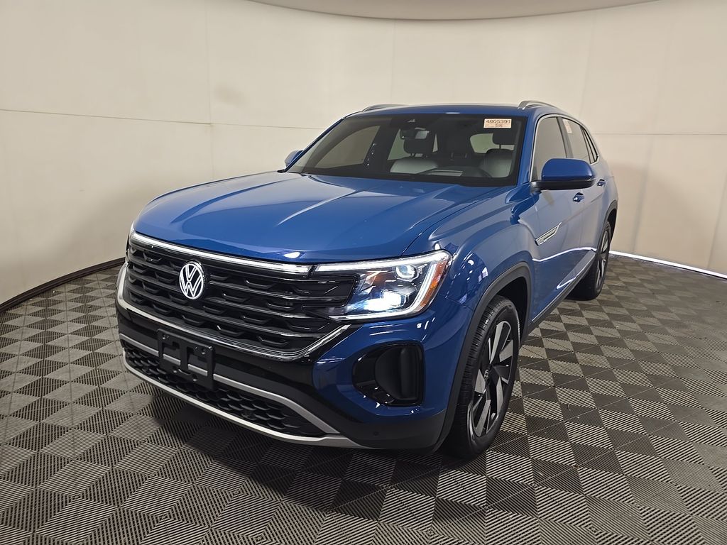 2026 Volkswagen Atlas Cross 2.0T SEL photo