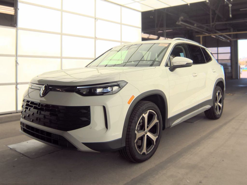 2026 Volkswagen Tiguan SE photo