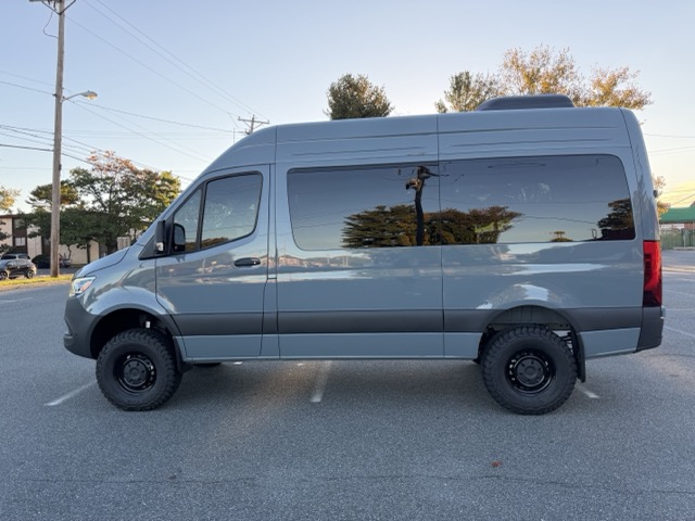 2026 Mercedes-Benz Sprinter 2500 Select photo