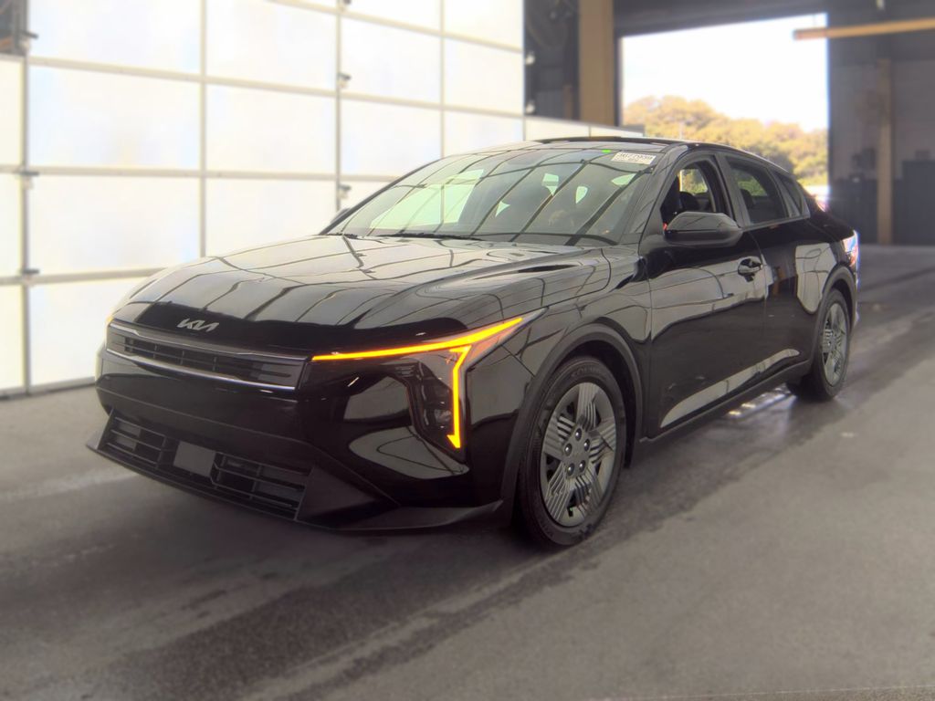 2026 Kia K4 LX photo