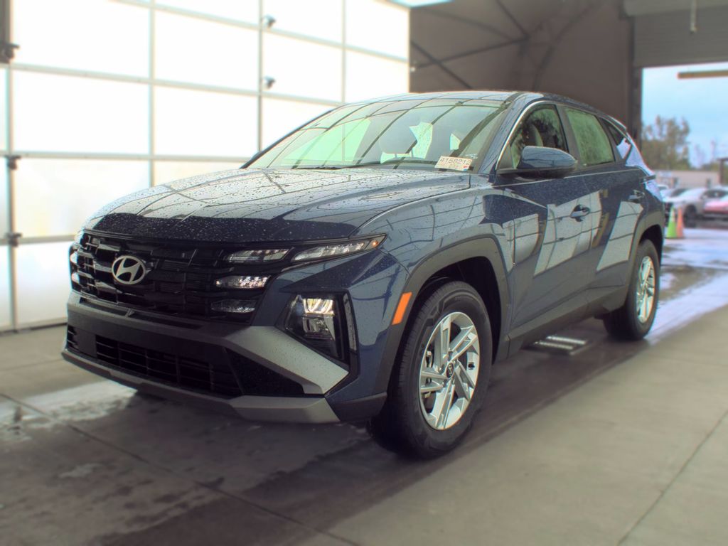 2026 Hyundai Tucson SE photo