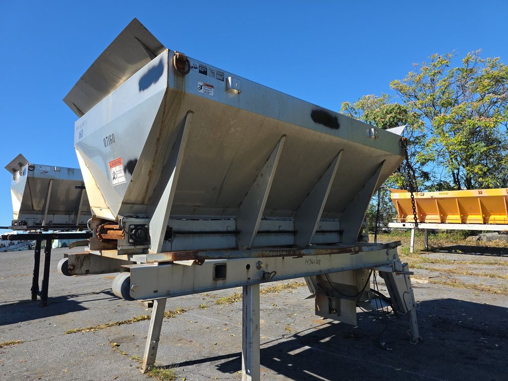 2005 Henderson FSH10VA05HYD Spreader photo