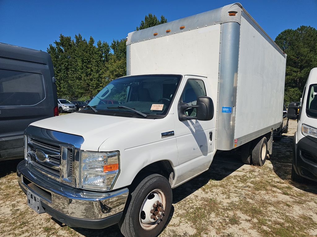 2016 Ford E-350 COM CUT photo