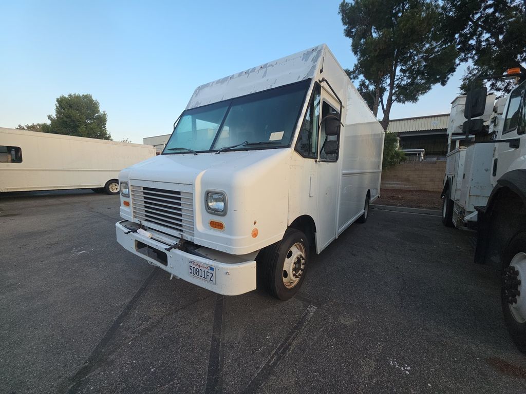2017 Ford F59 Strpd Chass photo