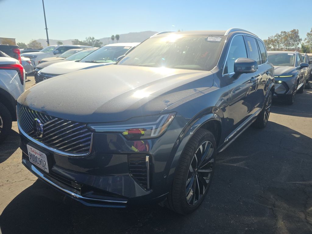 2026 Volvo XC90 Plus photo