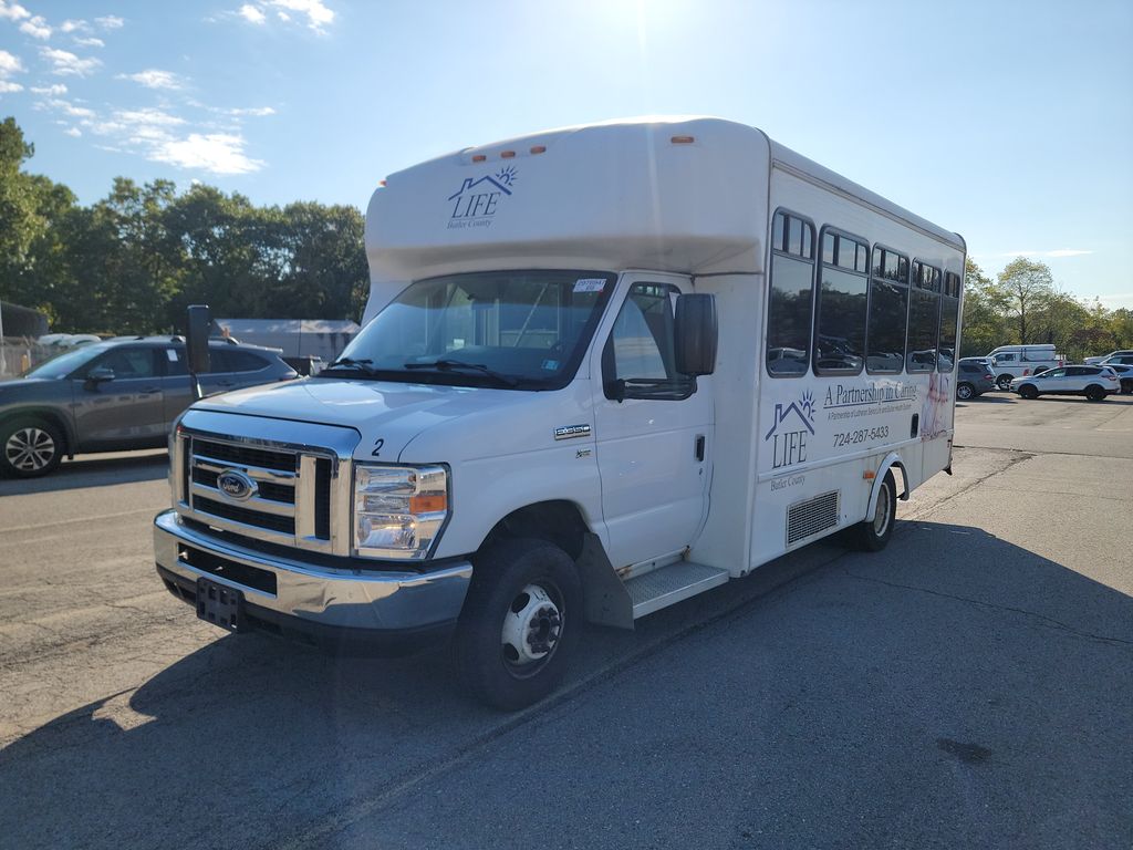 2016 Ford E-350 COM CUT photo