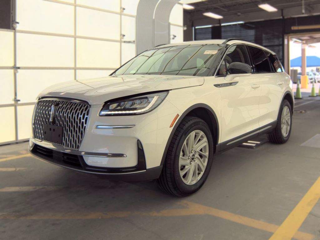 2026 Lincoln Corsair Premiere photo