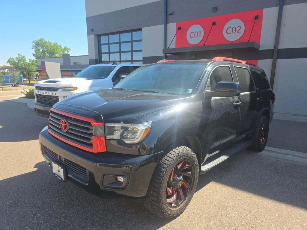2020 Toyota Sequoia SR5 photo