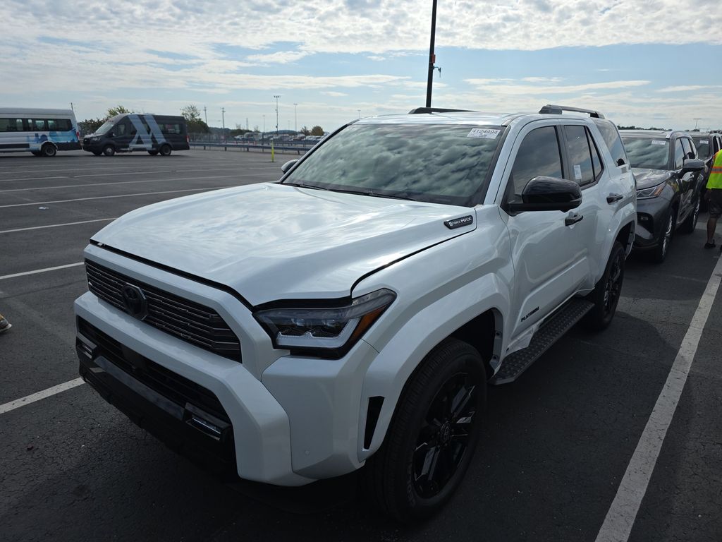 2026 Toyota 4Runner Hybrid Platinum photo