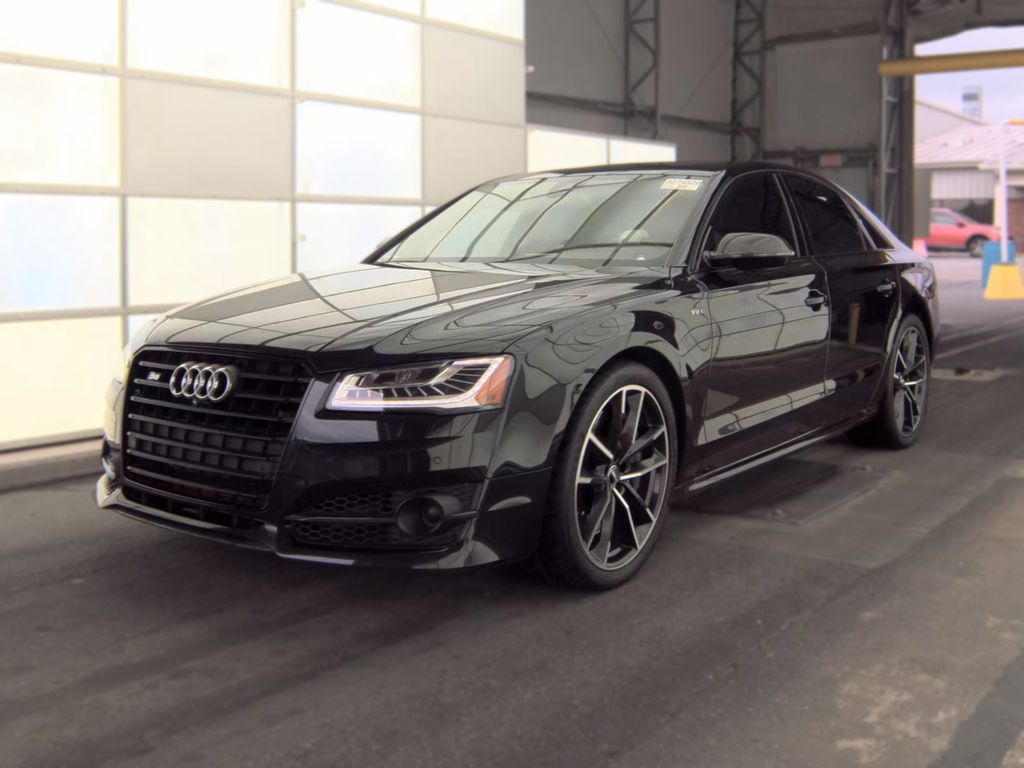 2017 Audi S8 Plus photo