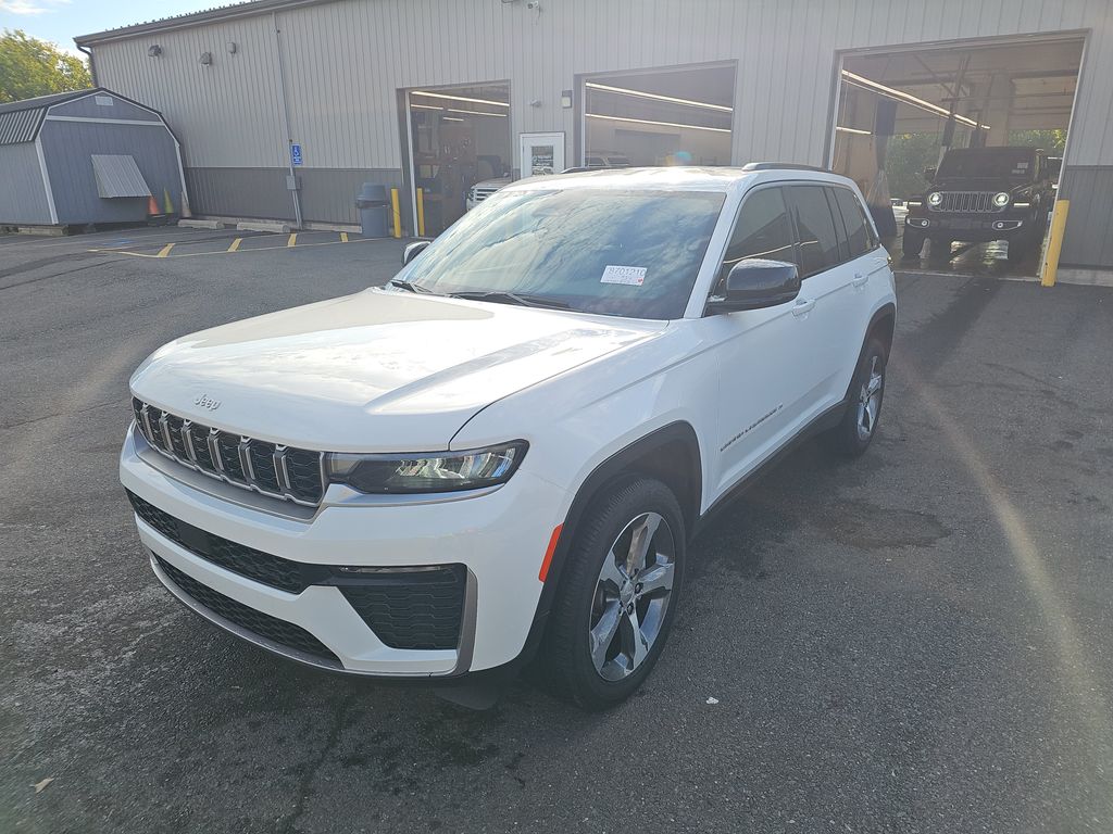 2026 Jeep Grand Cherokee LTD Limited photo