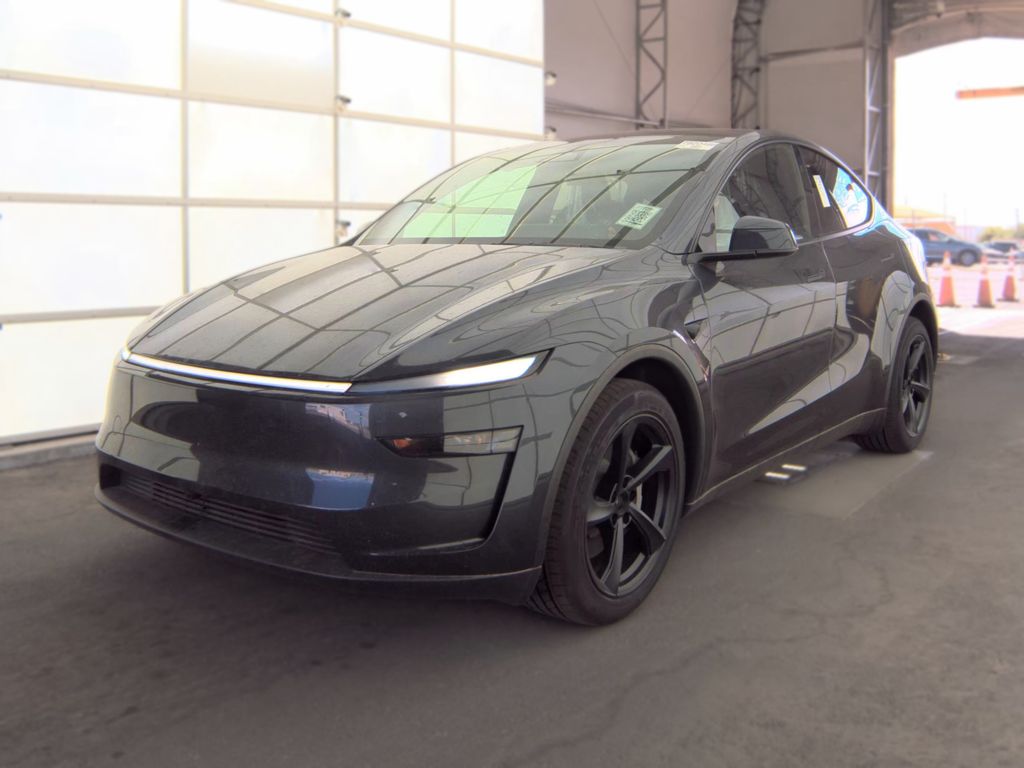 2026 Tesla Model Y Standard photo