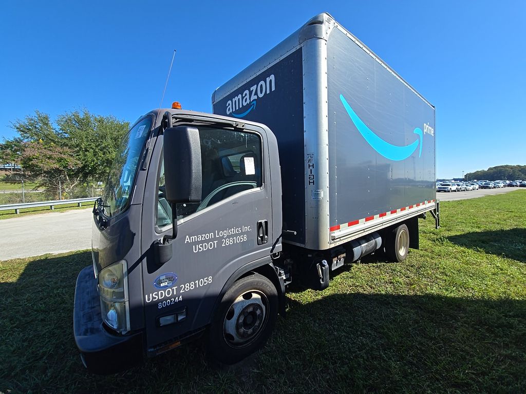 2020 Isuzu NRR photo