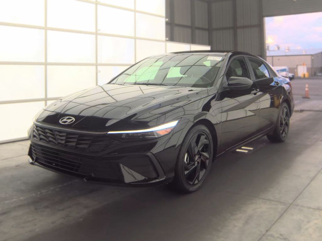 2026 Hyundai Elantra SEL Sport photo