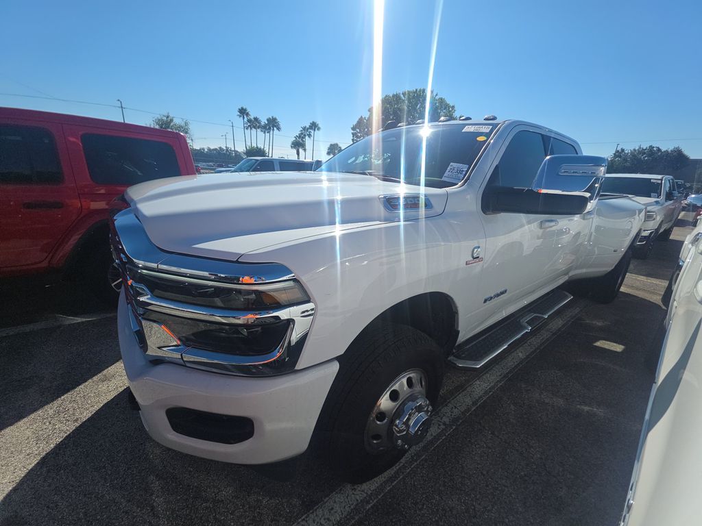 2026 Ram 3500 Laramie photo