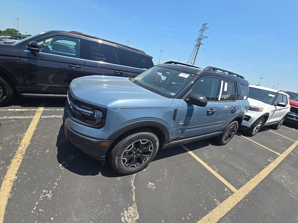 2026 Ford Bronco Sport Outer Bank photo