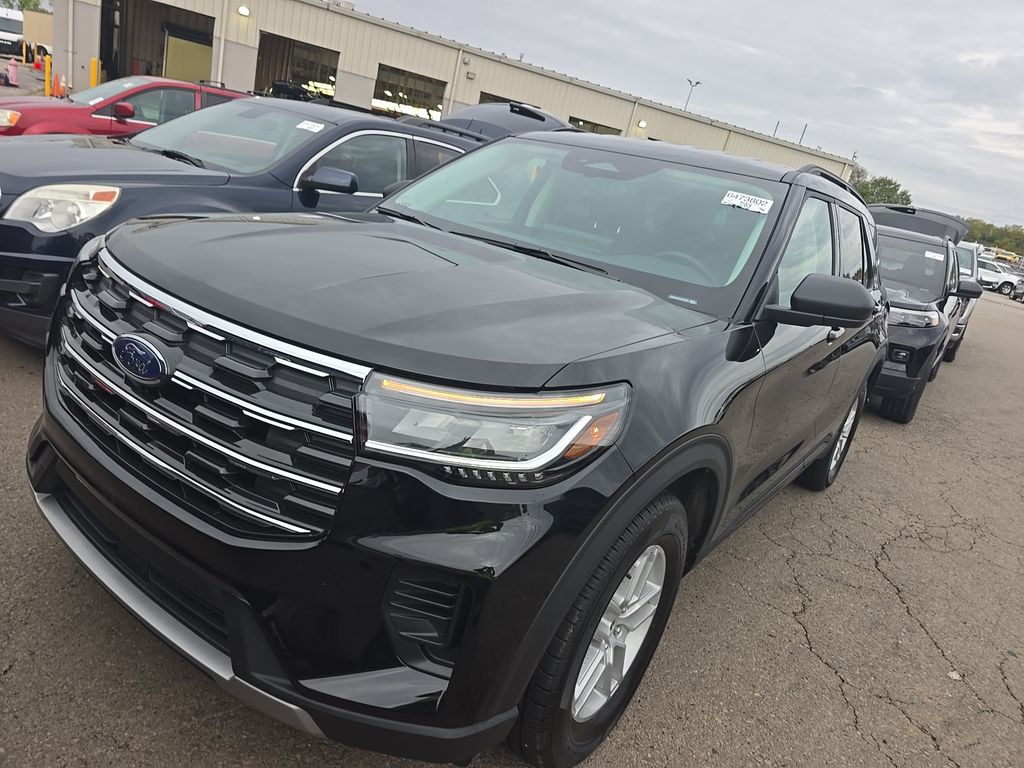 2026 Ford Explorer Active photo